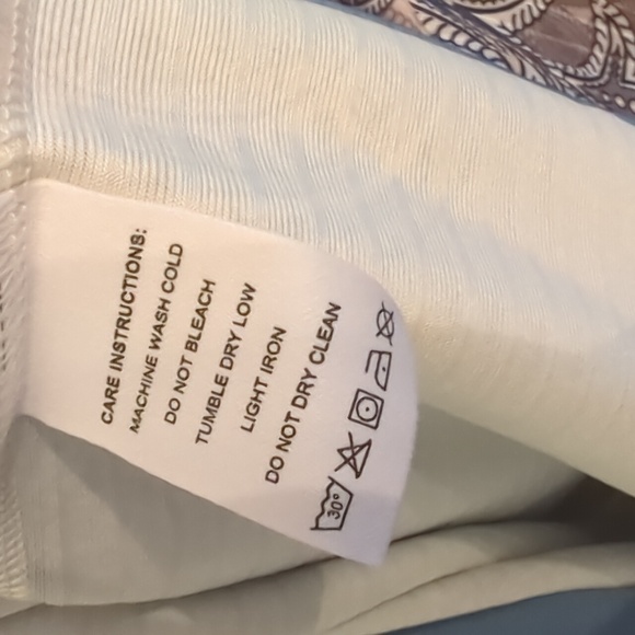 Blue and White Relaxed Hoodie - Picture 16 of 17